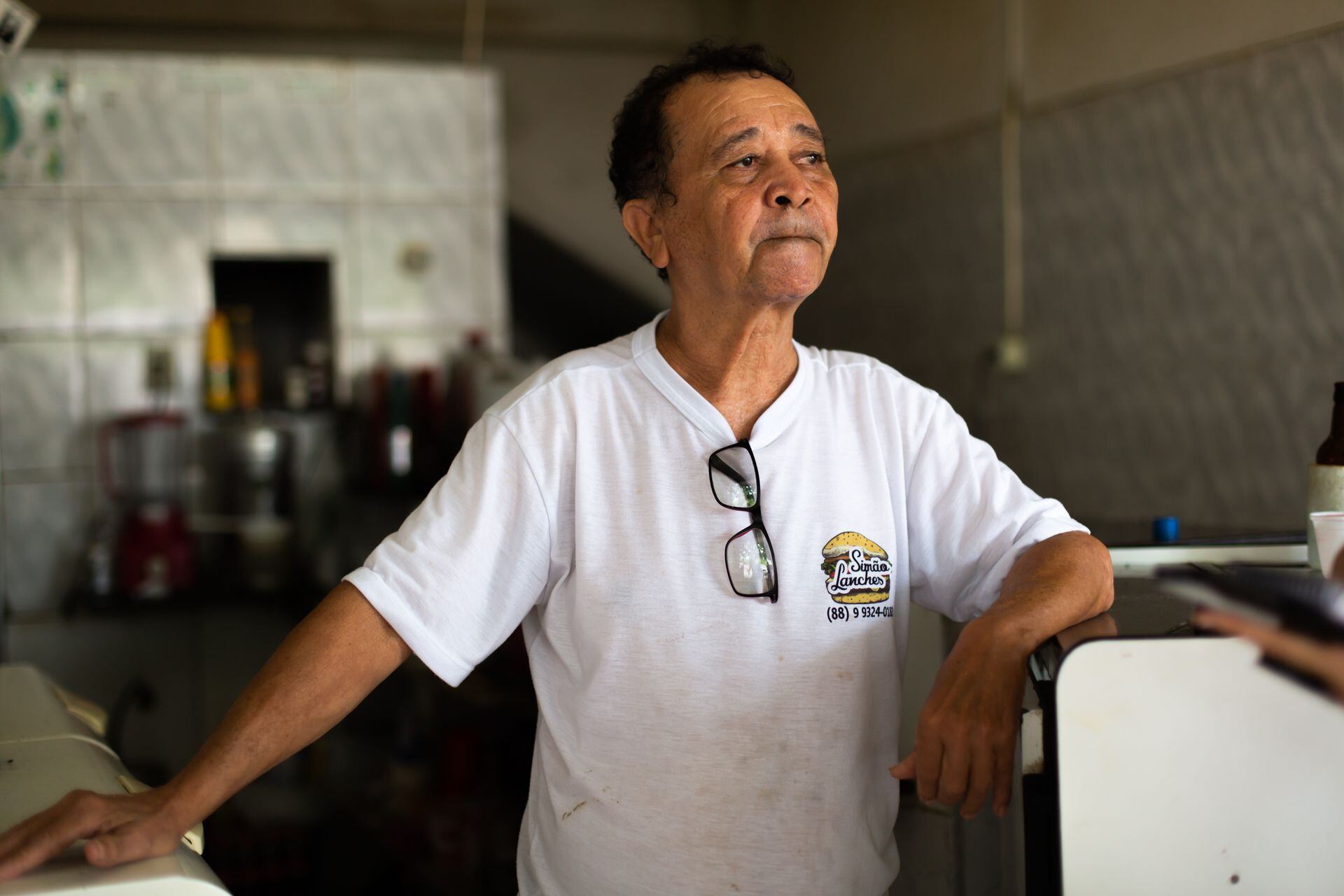 Francisco Belarmino de Lima, dono de um bar na mesma rua do batalhão ocupado.