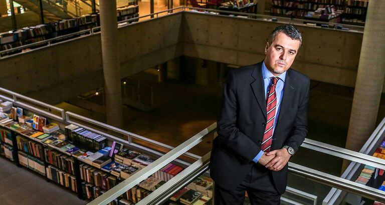 Wagner Iglecias, sociólogo e professor da USP, no campus universitário, na zona oeste de São Paulo.
