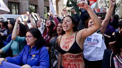 Manifestação de apoio à descriminalização do aborto no Chile