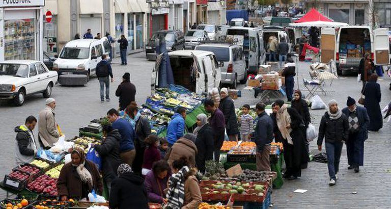 Uma das ruas de Molenbeek (Bruxelas) no domingo 15 de novembro.