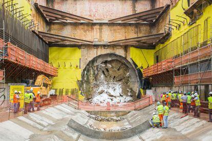 Obra da linha-5 do metrô de São Paulo, umas das obras onde as empreiteiras investigadas na Lava Jato atuam.