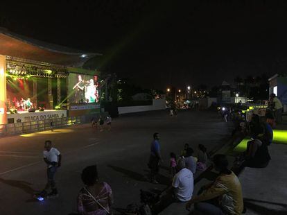 Palco instalado no Parque Madureira, na zona norte do Rio.
