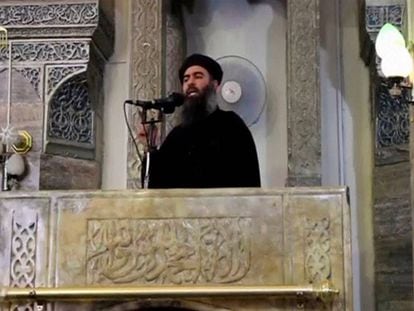 Abu Bakr al-Bagdadi, em sua única aparição pública.