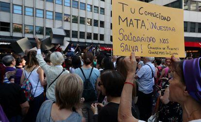 Concentração em Madri pela mulher que se suicidou neste mês de maio depois da difusão de seus vídeos íntimos.