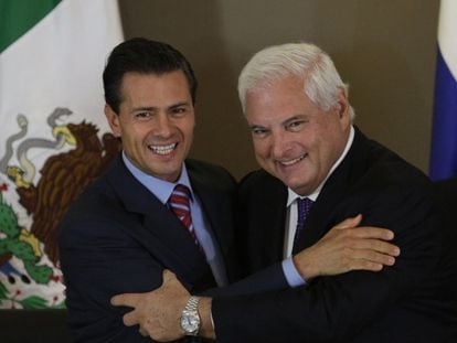 Peña Nieto e Ricardo Martinelli durante o Fórum Econômico.