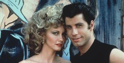 A história de Olivia Newton-John e John Travolta não supera o exame do tempo.