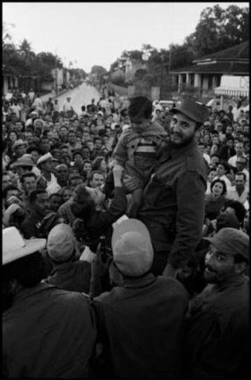 Castro, entrando em Havana em 1959
