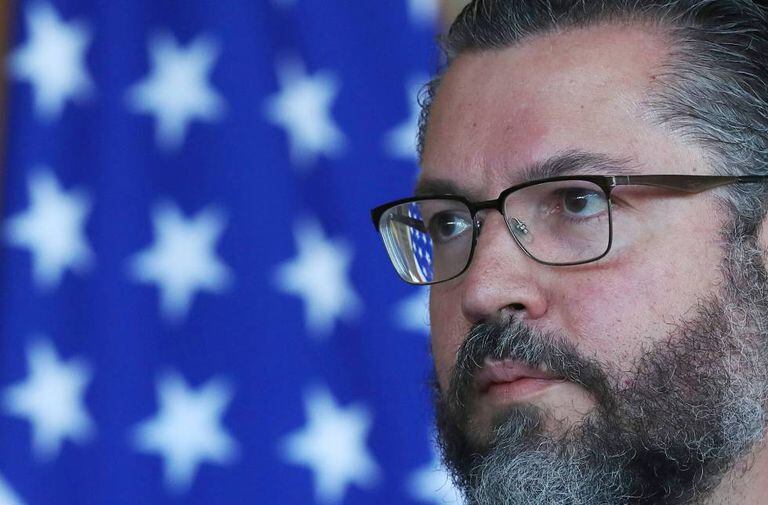 Ernesto Araújo, durante conferência de imprensa com o secretário de Estado dos EUA, Mike Pompeo.