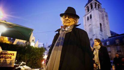Adonis, domingo à noite em Paris.