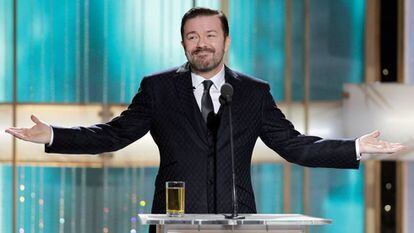 O comediante e apresentador Ricky Gervais, que volta a apresentar a entrega do prêmio.