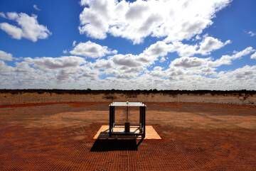 O detector utilizado para captar o sinal instalado no Observatório Radioastronômico de Murchison, do CSIRO, na Austrália Ocidental