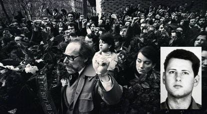 Passeata após o massacre de advogados no bairro de Atocha (Madri), em 1977. No destaque, García Juliá.