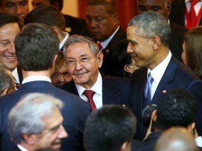 Ra&uacute;l Castro e Obama na C&uacute;pula.