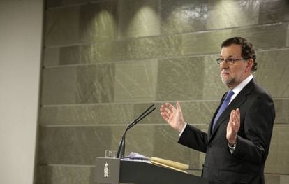 Mariano Rajoy numa entrevista coletiva depois de comunicar o Rei que não tem apoio suficiente para tomar posse.