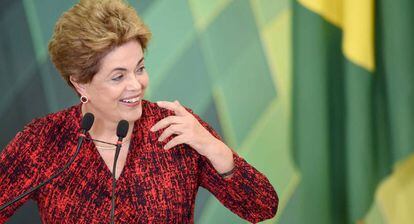 Dilma em cerimônia em Brasília nesta segunda.