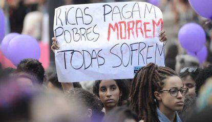 Protesto no Rio de Janeiro pela legalização do aborto.