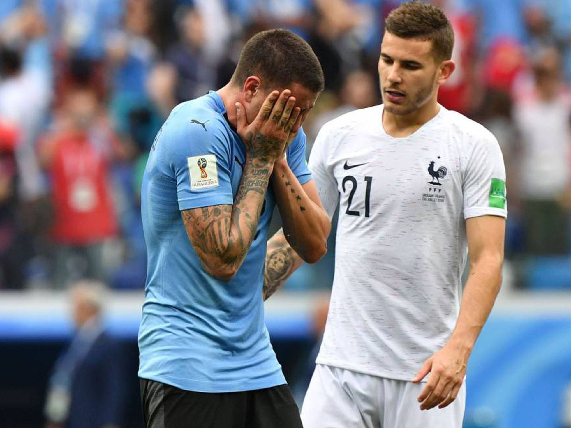 Fanáticos por futebol de botão usam a Copa como motivo para manter