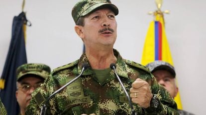 O ex-chefe do Exército colombiano, Nicacio Martínez Espinel, em 20 de maio de 2019 durante um pronunciamento.