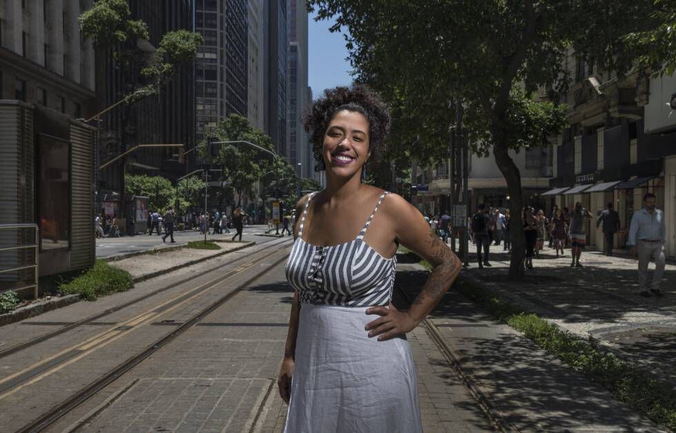 A deputada federal Talíria Petrone, fotografada no Rio em 2019, pouco depois de ser eleita.