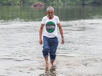 Francisco Firmino, mais conhecido como Chico Catitu, líder ribeirinho na Amazônia.