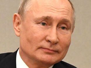 HANDOUT - 10 March 2020, Russia, Moscow: Russian President Vladimir Putin attends a plenary session of the Russian State Duma. Photo: -/Kremlin/dpa - ATTENTION: editorial use only and only if the credit mentioned above is referenced in full


10/03/2020 ONLY FOR USE IN SPAIN