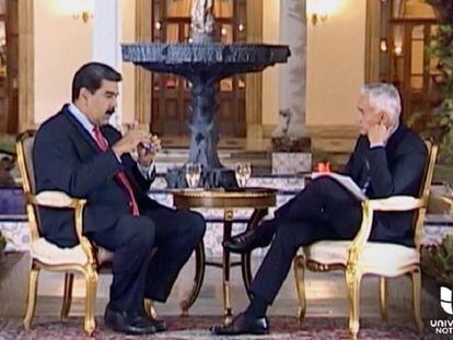 Maduro durante a entrevista a Jorge Ramos (à esquerda)