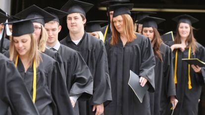A maioria dos estudantes universitários nos EUA está endividado ao se formar.