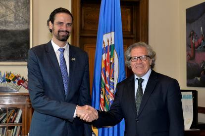 Paulo Abrão em encontro com Luis Almagro, chefe da OEA, em agosto de 2016.