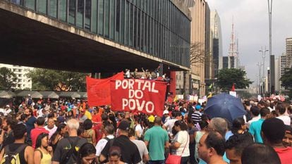 O ato permaneceu por duas horas na Av. Paulista antes de seguir seu trajeto.