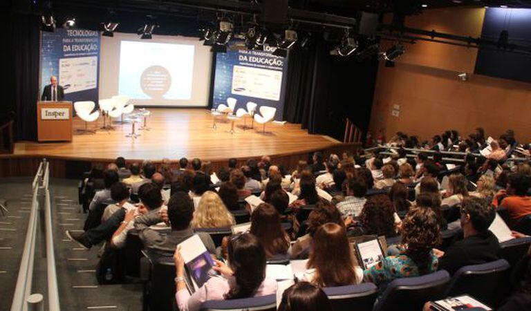 Seminário Tecnologias para a transformação da educação.