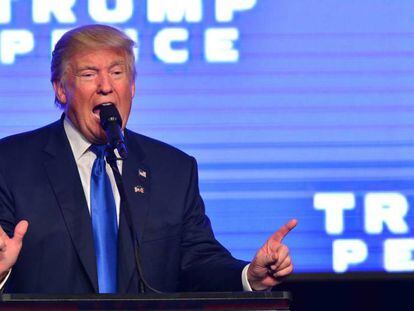 Donald Trump fala em um comício em Miami na sexta-feira.