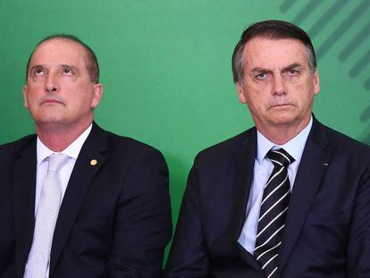 Ministro-chefe da Casa Civil, Onyx Lorenzoni, e o presidente Jair Bolsonaro no dia 2 de janeiro em Brasília. 