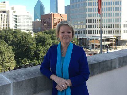 Keven Ann Milley, no terraço do 'Dallas Morning News'.