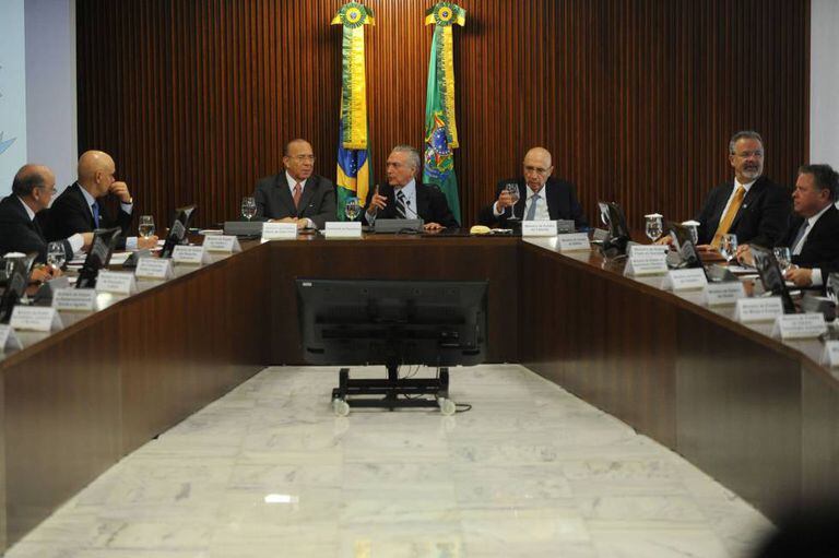 A primeira reunião ministerial de Temer.