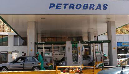 Posto de gasolina com combustível da estatal brasileira.