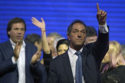 O candidato Daniel Scioli, neste domingo em Buenos Aires.