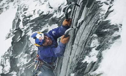 David Lamba, escalando em Stubai (Áustria) em 2018.