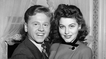 Mickey Rooney com sua primeira esposa, Ava Gardner.