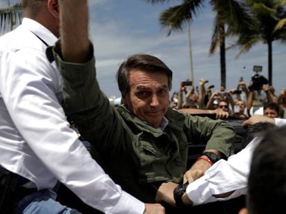 Jair Bolsonaro, neste domingo, depois de votar no Rio de Janeiro.