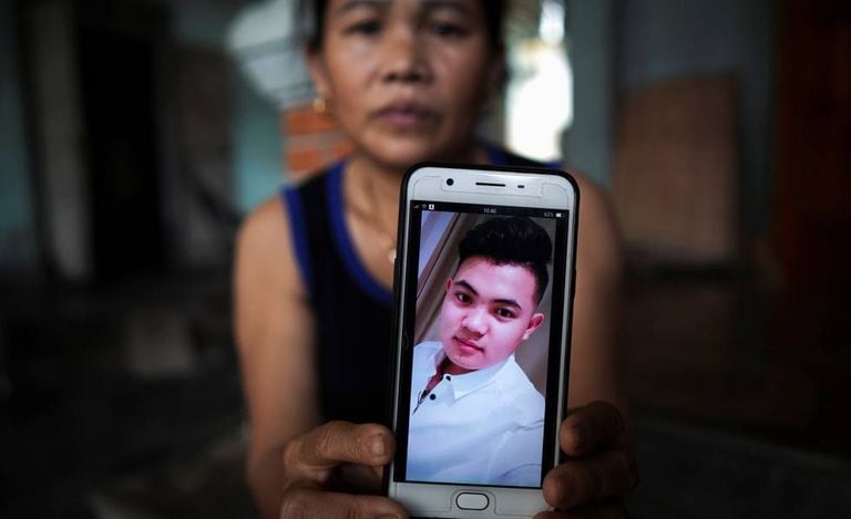 Hoang Thi Ai, de 48 anos, mãe de Hoang Van Tiep, suspeito de estar entre as 39 vítimas cujos corpos foram achados em Londres.