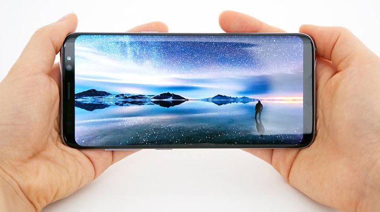 O Galaxy S8+.