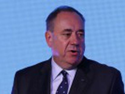 Alex Salmond, a favor da ruptura com o Reino Unido, aceita “o veredicto” das urnas e diz que se submete “aos interesses da Escócia”.  Meu país ganhará com uma nova liderança 
