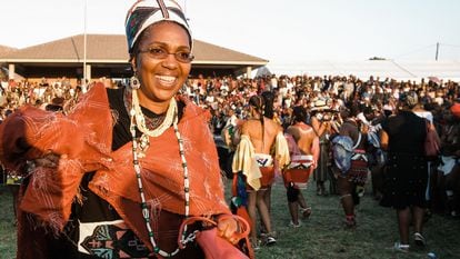 Mantfombi Dlamini Zulu durante uma festividade do seu povo perto de Durban, em 2013.