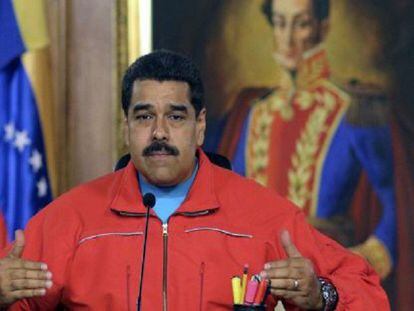 O presidente da Venezuela Nicolás Maduro, durante seu discurso na madrugada de segunda-feira.