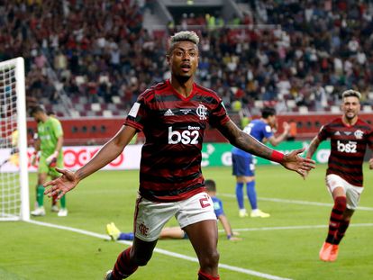 Bruno Henrique comemora o terceiro gol do Flamengo.
