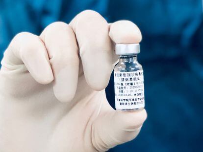A vacina chinesa da CanSino Biologics, numa imagem distribuída pela própria companhia.