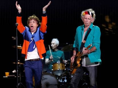Os Rolling Stones durante apresentação no festival Desert Trip em outubro de 2016.