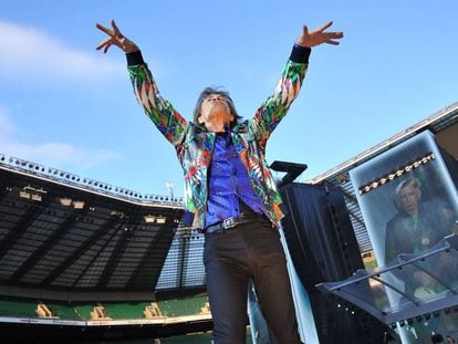 Um dos últimos shows dos Rolling Stones. Mick Jagger agita milhares de fã que lotam o Twickenham Stadium de Londres. Foi em 19 de junho de 2018.