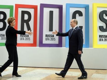 Dilma Rousseff e Vladimir Putin na abertura do encontro dos BRICS na R&uacute;ssia, nesta quinta-feira. 