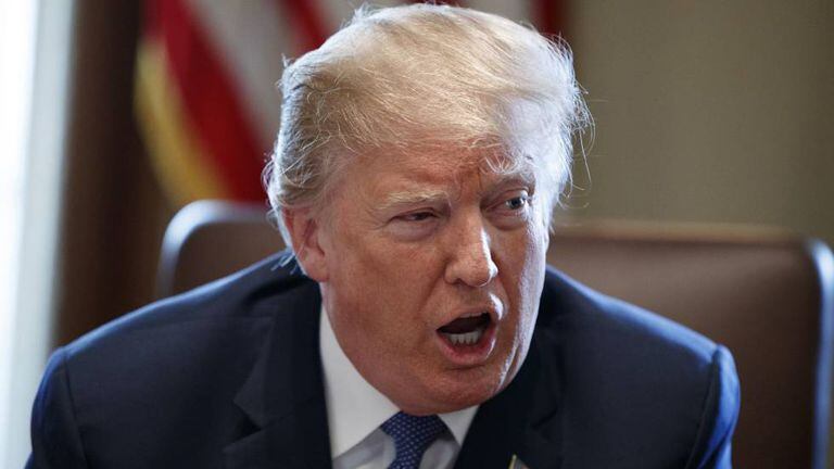 Donald Trump em reunião de Governo